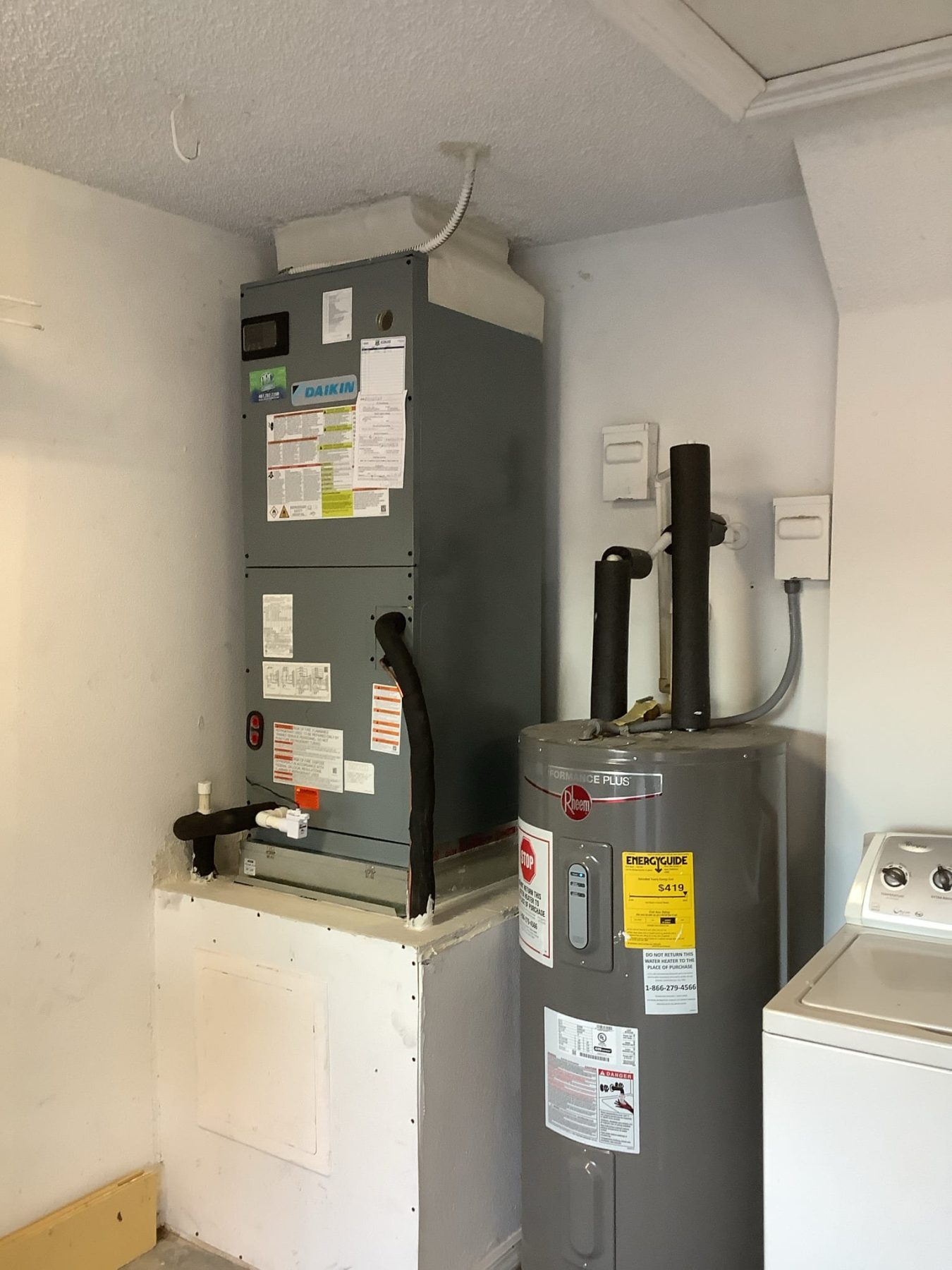 New Daikin Fit 3 Ton 16.6 Seer2